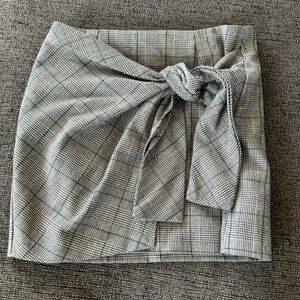 Grey plaid midi skirt